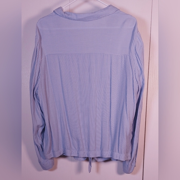 Jones New York Striped Blouse Size XXL Front Tie Top Preppy Classic Soft Boho - Picture 4 of 9